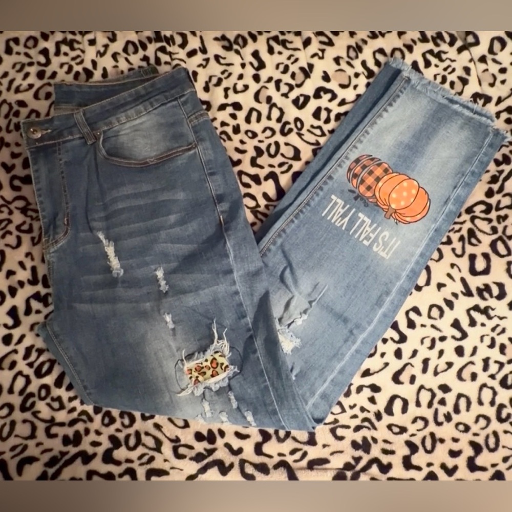 TEMU Distressed Fall Pumpkin Jeans - Large 🧡🎃👖💙